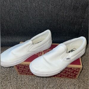 Authentic
True White